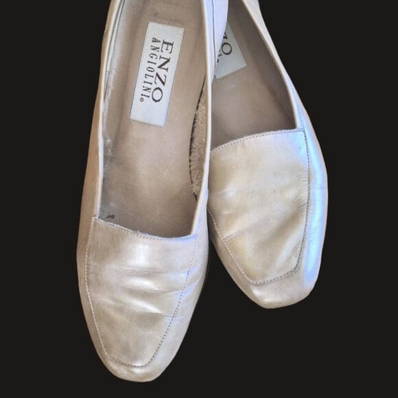Enzo Angioloni Leather Flats Loafers 8M Pearlized Beige Champagne Neutral - Picture 1 of 14